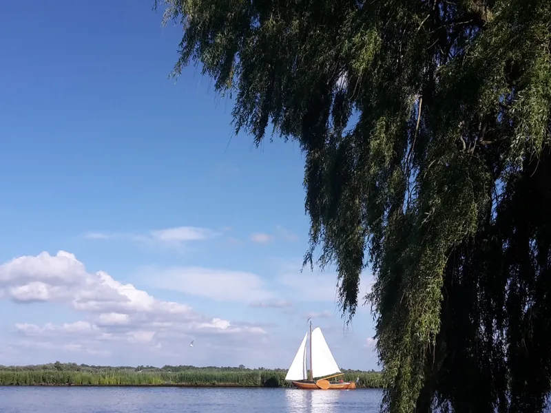 Een boot in de eigen insteekhaven